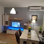 Dora Apartman